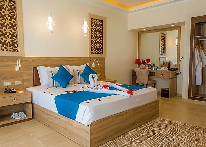 Курортный комплекс Fantazia 4*