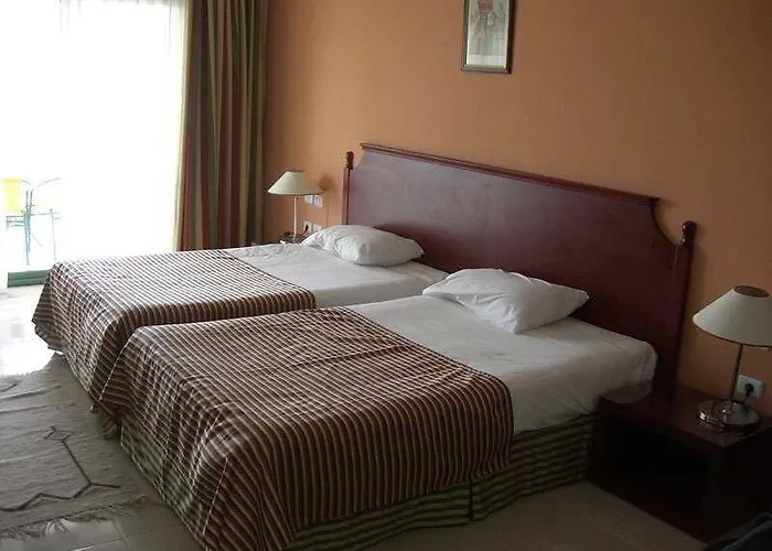 Курортный комплекс Fantazia 4*